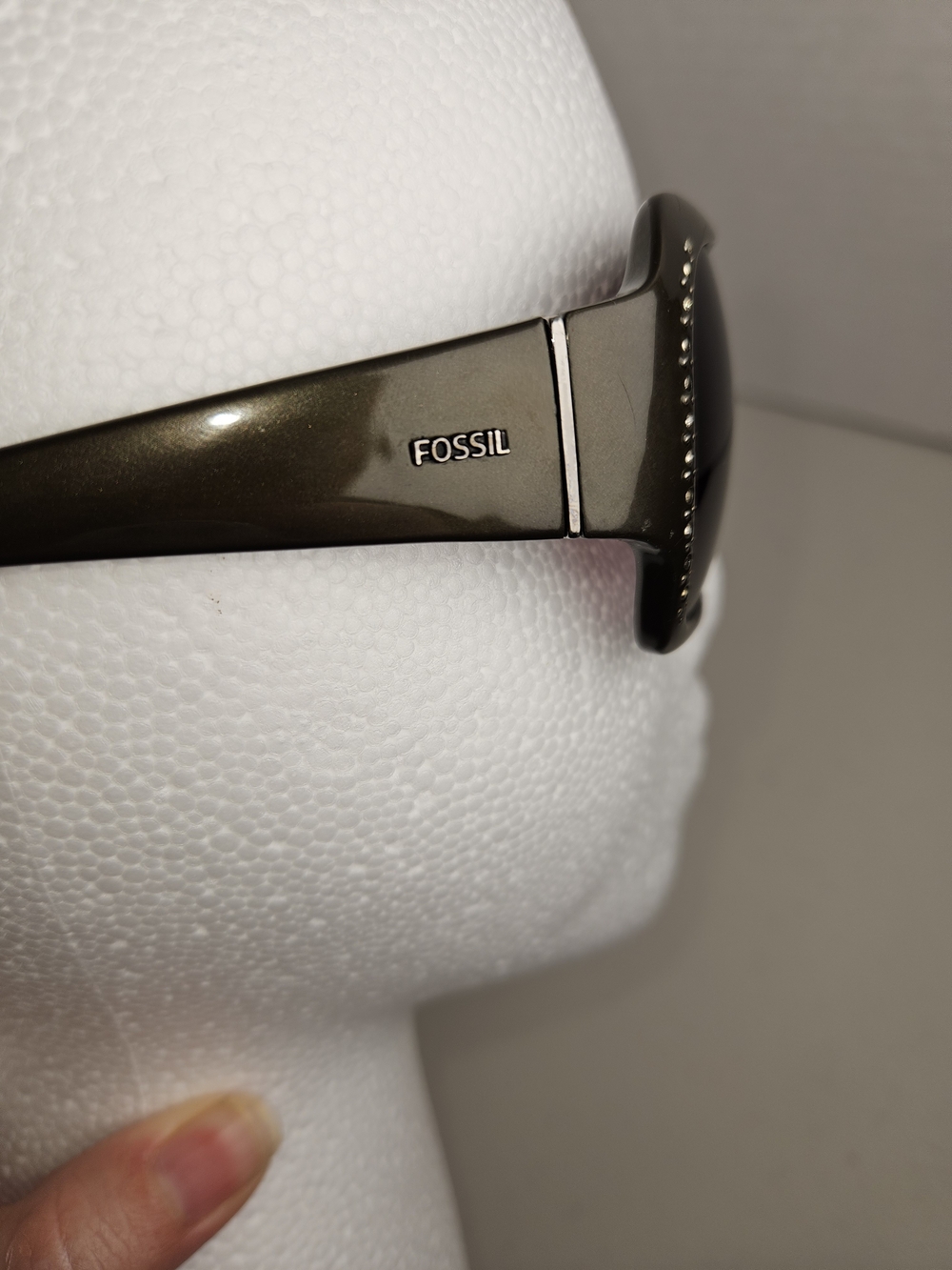 Fossil Women's Olive Green Lore 3ST PS 4076 Sunglasses Oversized - Picture 4 of 16